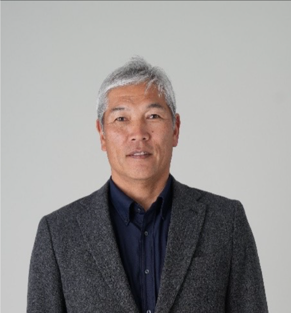 新谷博